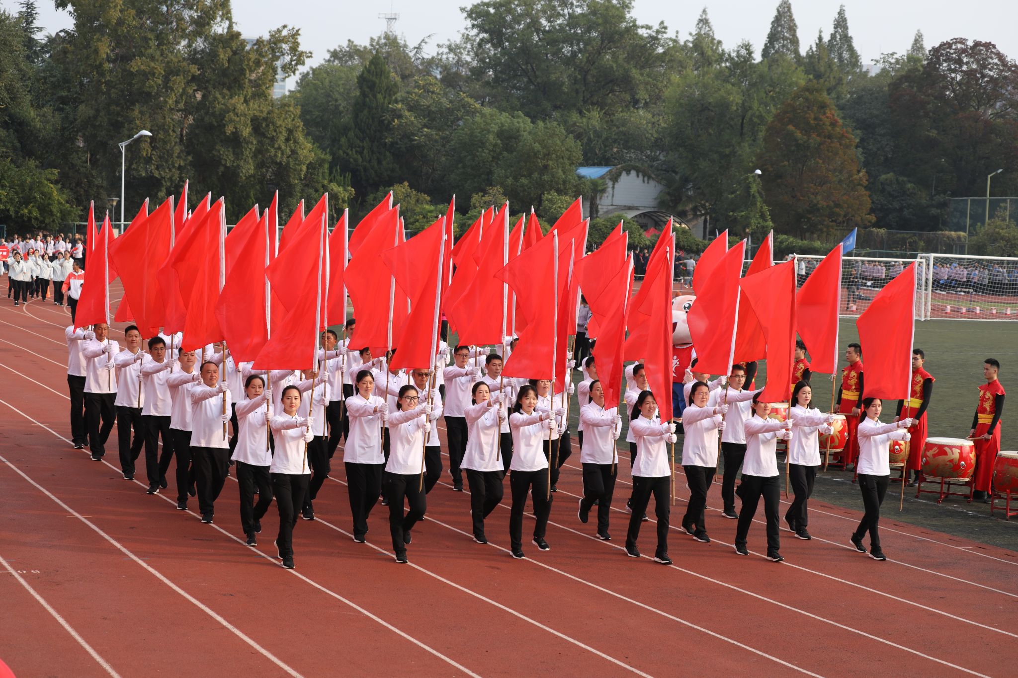 2023年中国科学技术大学教职工体育运动大会开幕(图2)