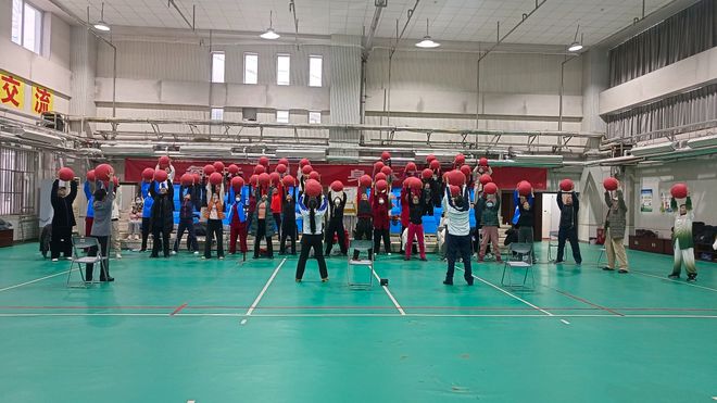 体育培训｜2023年青岛市中老年人无极球运动教练员、裁判员培训班圆满结束(图2)