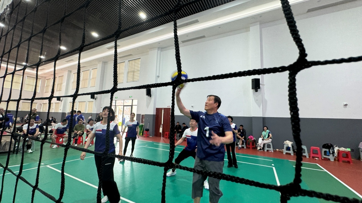 浙江（杭州）大学体育人气排球交流活动（第二季）举行(图3)