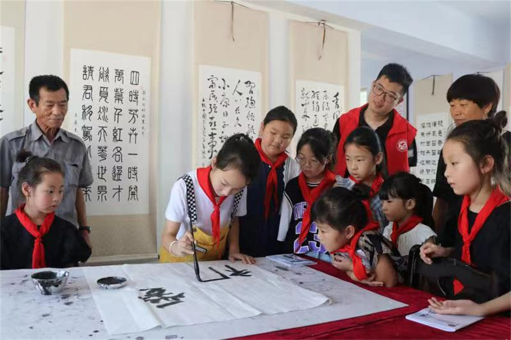 东海双店镇：最美公共文化空间乐享多彩文化生活(图1)